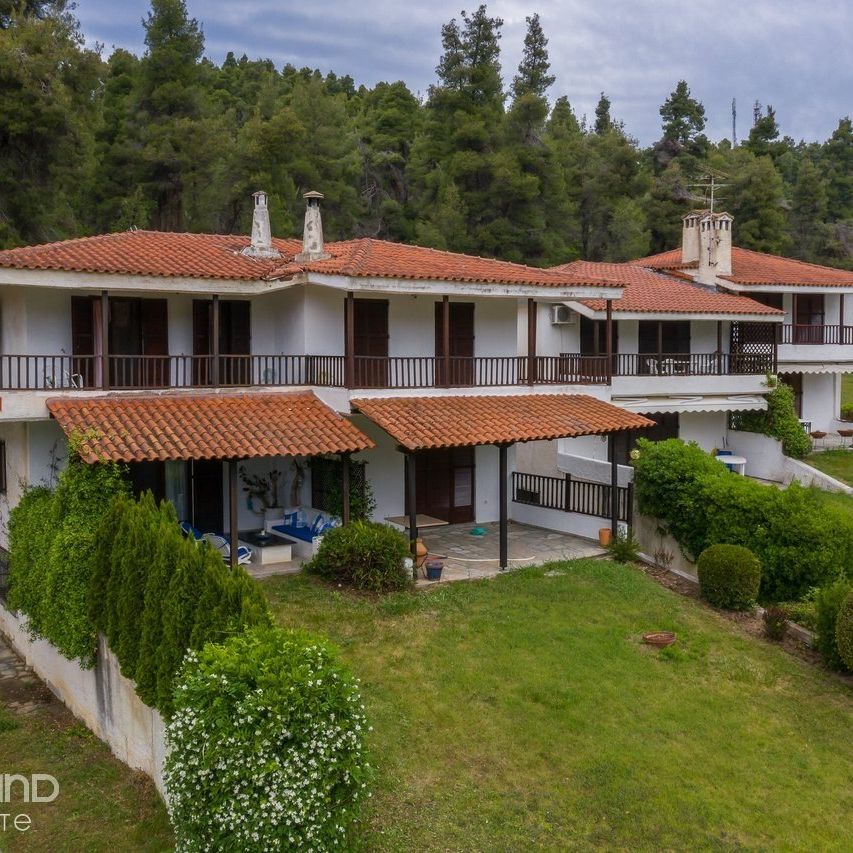 Μεζονέτα προς Ενοικίαση 165 τ.μ. - 4.000€ - Φωτογραφία 1