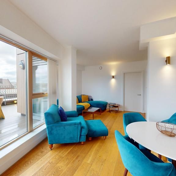 2 bedroom flat to rent - Photo 1