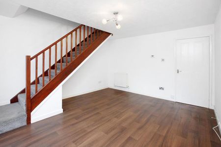 2 bedroom terraced house to rent - Photo 3