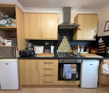 2 bedroom terraced house to rent - Photo 6