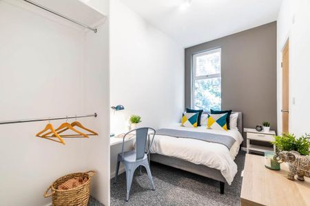 6 bedroom house to rent - Photo 2