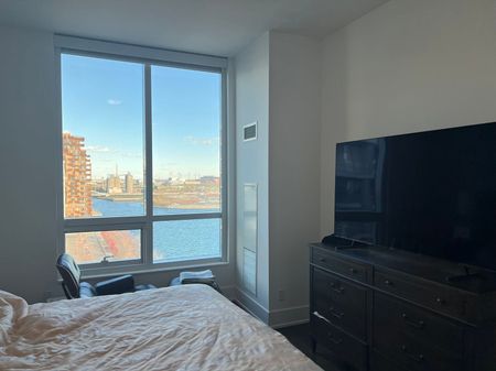 For Lease - 55 Merchants' Wharf N/A Unit# 1022, Toronto, Ontario - Photo 5