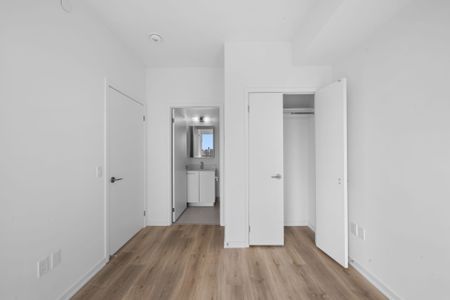 For Lease - 101 Roehampton Avenue Unit# 1609, Toronto, Ontario - Photo 2