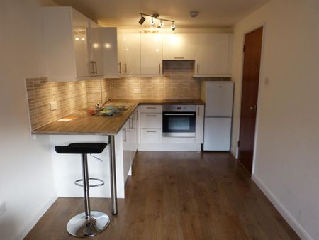 1 bedroom flat to rent - Photo 5