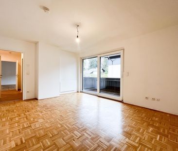 Helle 2 Zimmer WHG mit großen Balkon und Carport - Foto 4