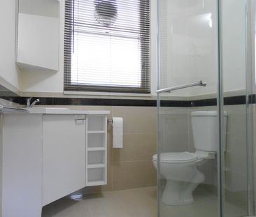 3/1435 High Street, Glen Iris VIC 3146 - Apartment For Rent | Domain - Photo 6