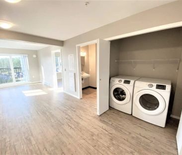 West Park Lane — 1 bed accessible - Photo 4