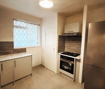 Room in a Shared House, Kipling House, SE5 - Photo 6