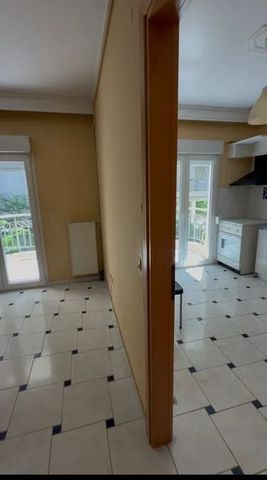 Studio/Γκαρσονιέρα για ενοικίαση Τριανδρία (Τριανδρία - Δόξα - Κρυονέρι) - Photo 4