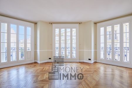Appartement • La Plaine des Sablons - Photo 3