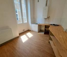 Location - Appartement T2 Nantes Centre Ville - Photo 2