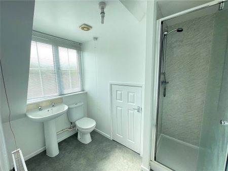 1 bedroom flat to rent - Photo 5
