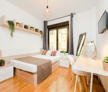 Calle de O'Donnell, Madrid, Community of Madrid 28009 - Photo 6