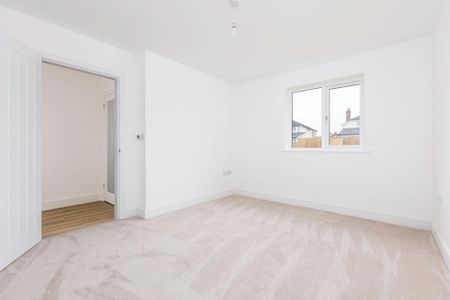 3 bedroom detached bungalow to rent - Photo 5