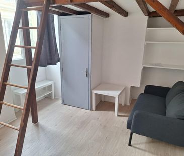 Location Appartement 3 pièces 81m² BORDEAUX 33000 - Photo 2