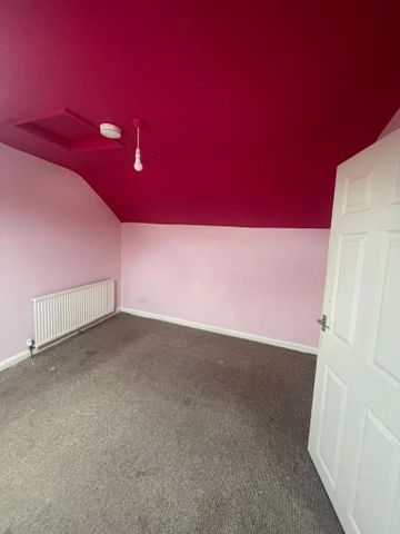 3 bedroom apartment to rent - Photo 3