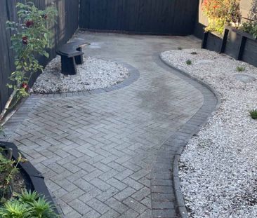 2 Bedroom 2 Bathroom Home - Photo 1