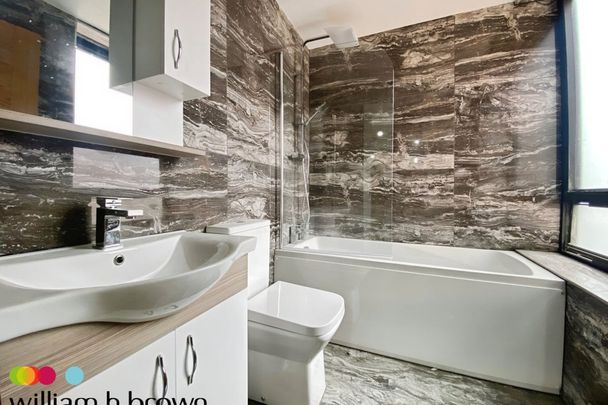 London Road - Photo 1