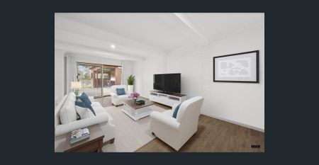 MODERN LIVING MEETS WATERFRONT BLISS - Photo 2