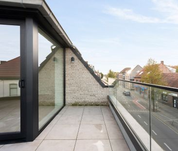 Appartement op de 2de verdieping in Oosteeklo - Photo 2