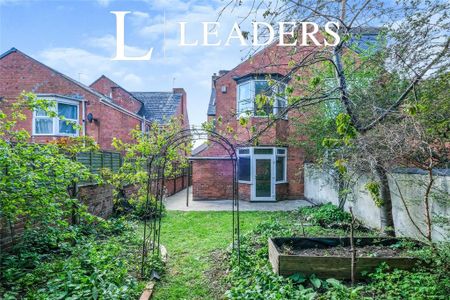 1 bedroom in a house share to rent - Photo 5