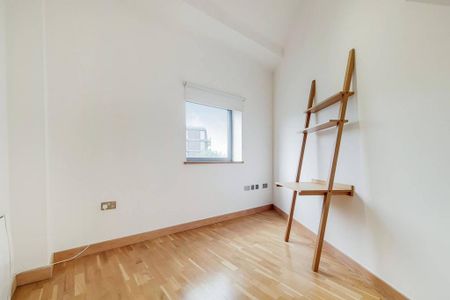 3 bedroom flat to rent - Photo 5