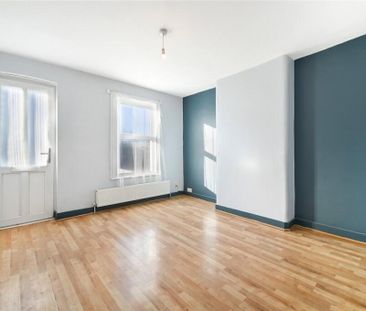 2 Bed Semi-Detached House, The Drive, CR7 - Photo 1