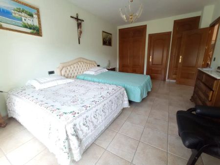 Casa o chalet de alquiler en Calle José Jódar de Los Ríos, 8, Los Pacos - Foto 5