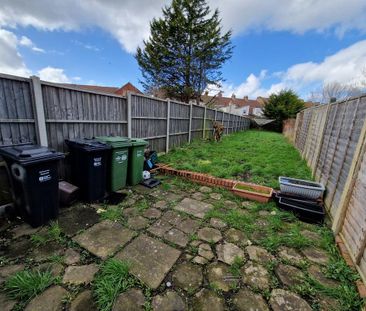 2 bedroom house to rent - Photo 3