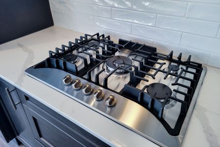 For Lease - 31 Turnbull Drive, Brantford, Ontario - Photo 4