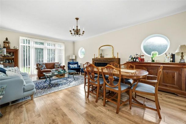 5 bedroom detached house to rent - Photo 1