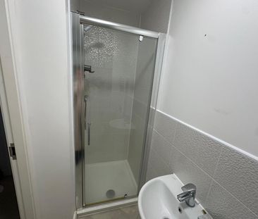 Lovett Crescent - Photo 6