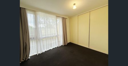 2 Bedroom Townhouse in Centre Glenroy - Photo 3