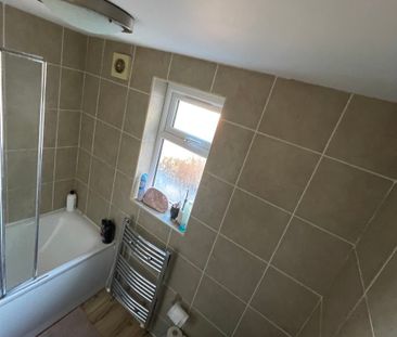 4 bedroom house, 1 en-suite - Photo 6