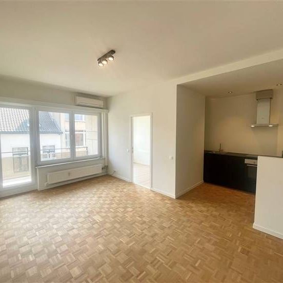 Appartement te huur - Photo 1