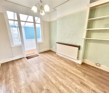 Oakhurst Road, Southend-on-Sea, Essex, SS2 5DT - Photo 2