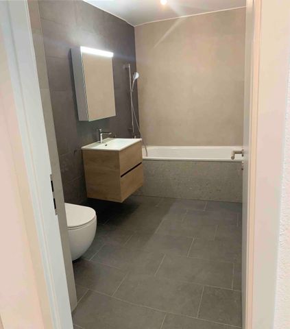 New 3.5-room apartment on the 1st floor, bright with view - Foto 3