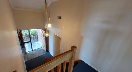 3 Bedrooms in Chartwell - Photo 5