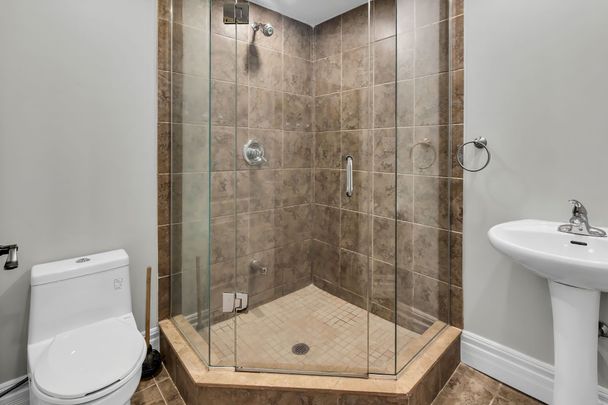 For Lease - 2365 Bankside Drive, Mississauga, Ontario - Photo 1