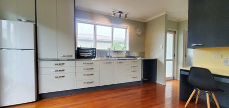Papakura, 1 Bedroom Unit - Photo 2