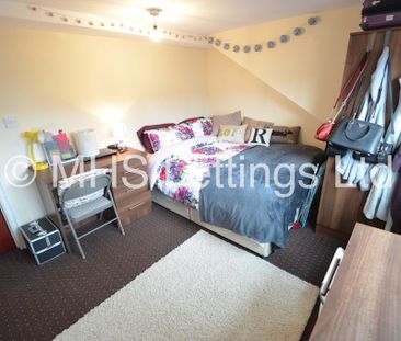 5 Bedroom Mid Terraced House for rent in Ashville Avenue - Photo 6