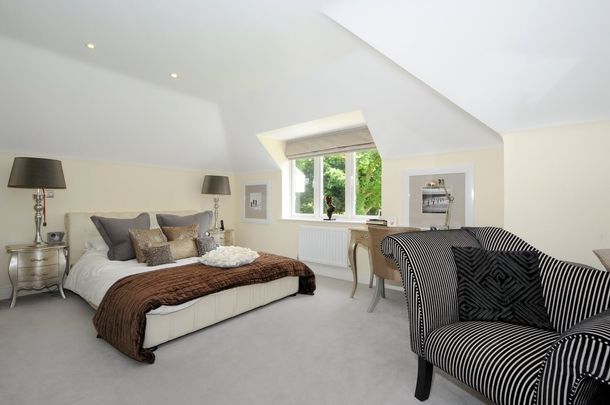 5 bedroom detached house to rent - Photo 1