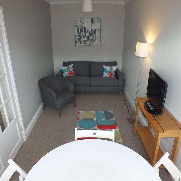 Chiltern Crescent, Reading, RG6 - Photo 1