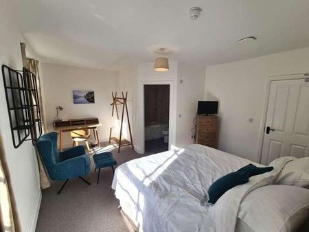 Squirrels Drey, Ulverston, LA12 - Photo 5