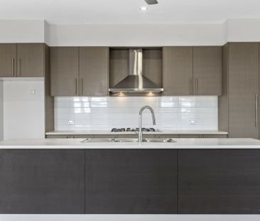 37 Echidna Parade, North Lakes QLD, Belconnen - Photo 3