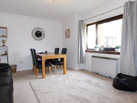 Allanfield, Edinburgh, EH7 5YJ - Photo 3