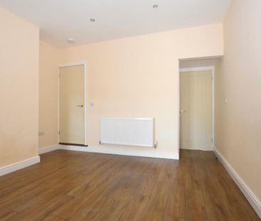 2 bedroom house to rent - Photo 3