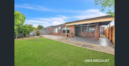 Beautifully Presented 4-Bedroom Home in Cranbourne! - Photo 5