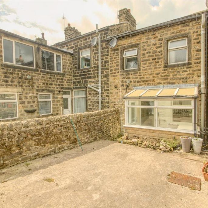 2 bedroom terraced house to rent - Photo 1
