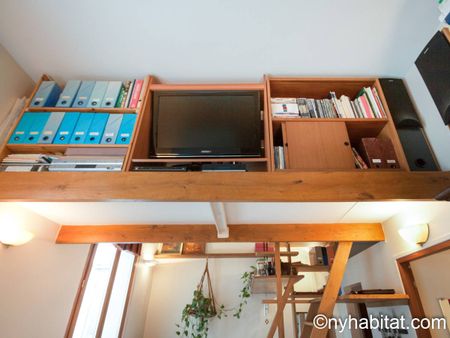 Logement à Paris, Location meublée - Photo 4